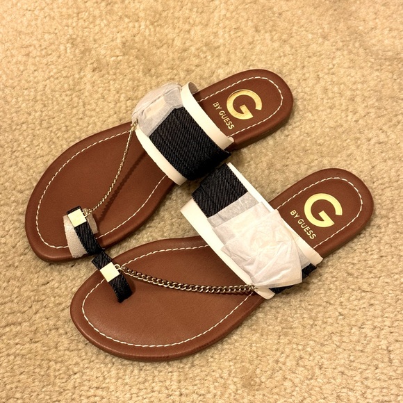 NIB G by Guess Women’s Loren2 Sandals Size 6M - Picture 1 of 9